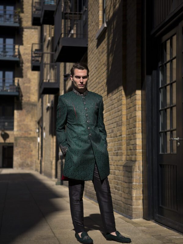 Styling Embroidery Sherwani Online