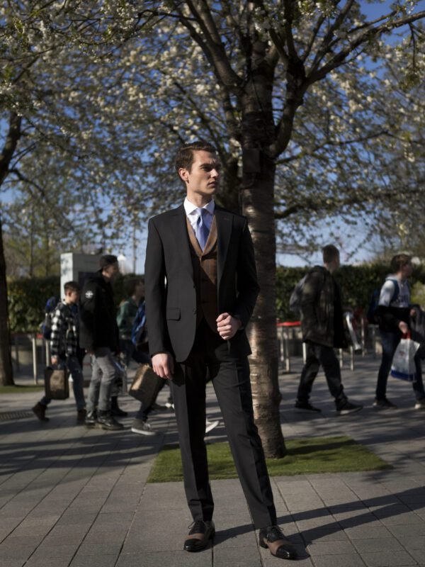 Designer men's suits online