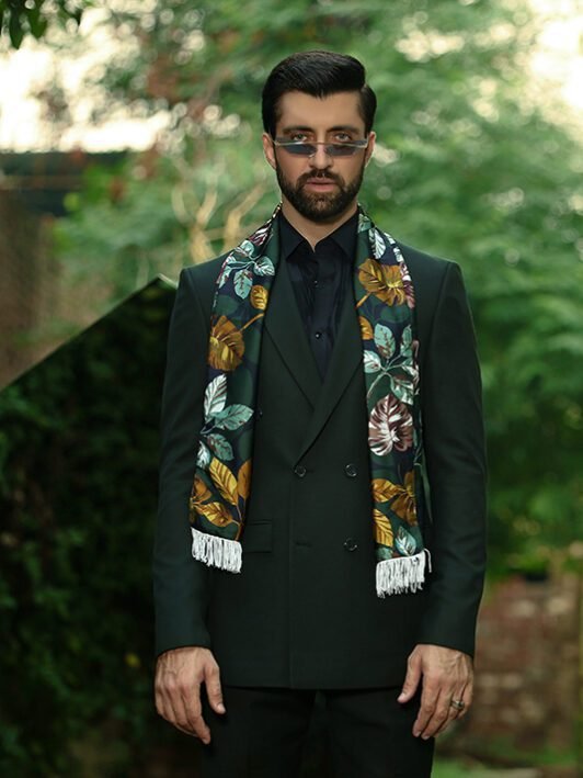 Styling men's 2 piece suits
